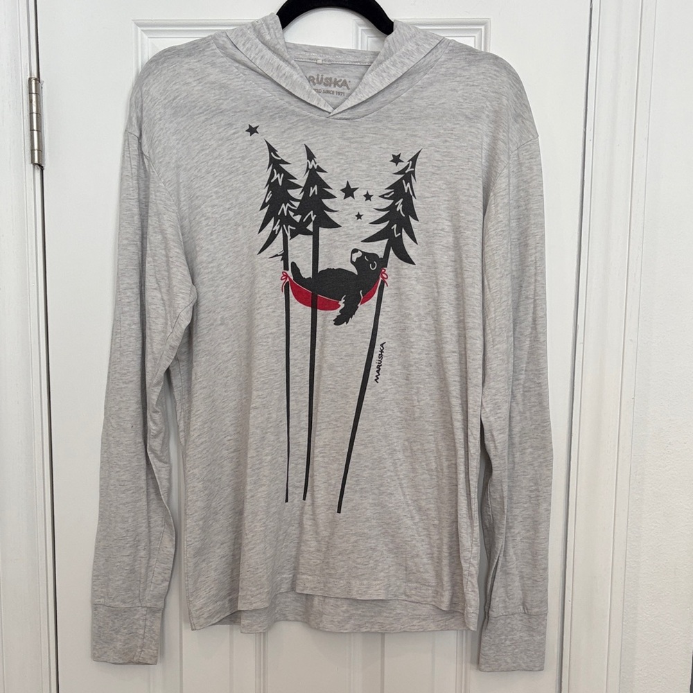 Marushka Long Sleeve Lightweight Hoodie with‎ Bear and Tree Design Sz M